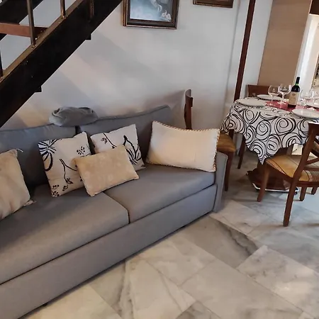 Atico Castillo Primera Linea Playa *