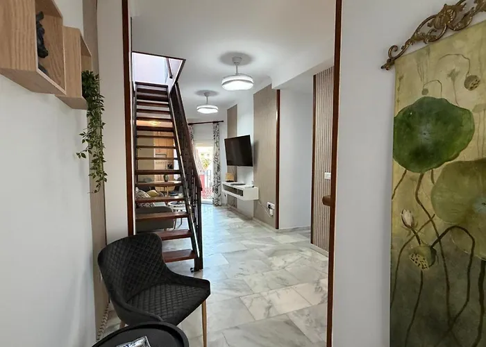 Апартаменти Atico Castillo Primera Linea Playa *