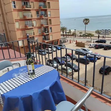 Апартаменты Atico Castillo Primera Linea Playa Фуэнхирола