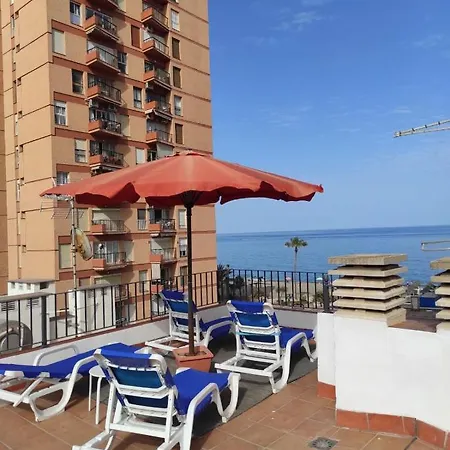 Atico Castillo Primera Linea Playa *