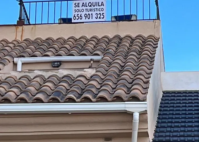 Atico Castillo Primera Linea Playa 公寓 *