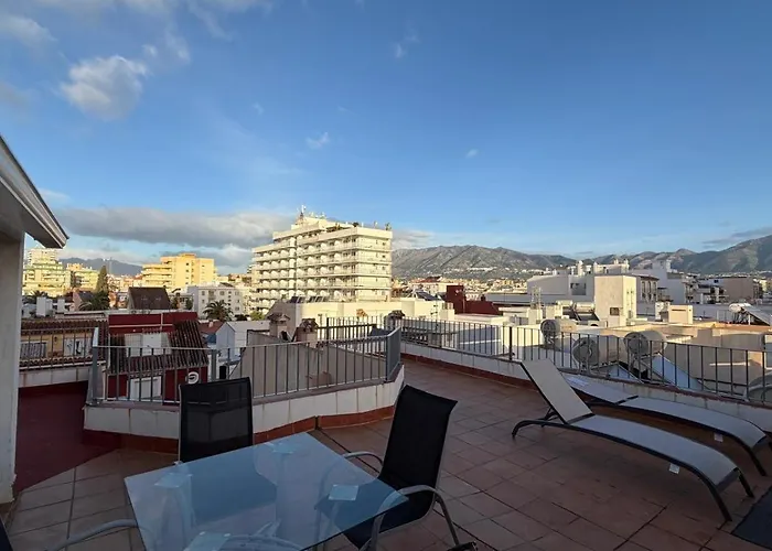 Atico Castillo Primera Linea Playa * Fuengirola