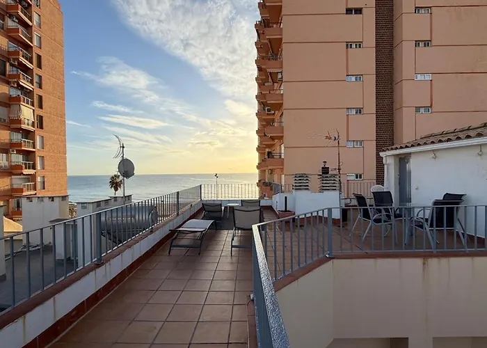 Apartment Atico Castillo Primera Linea Playa Fuengirola
